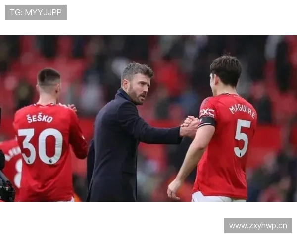 曼联重建困境加剧:频繁推倒重来却缺乏明确方向 曼联重建困境加剧:频繁推倒重来却缺乏明确方向